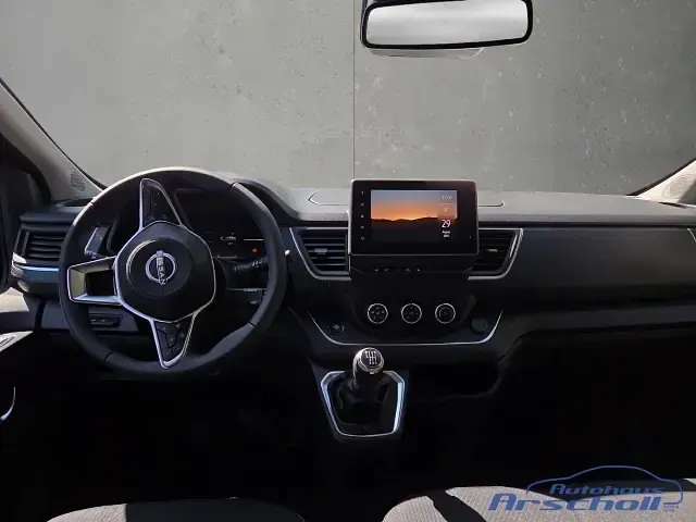 Neu Nissan Primastar 360º 150 PS (110 kW) 2025 Schwarz Van / Kleinbus