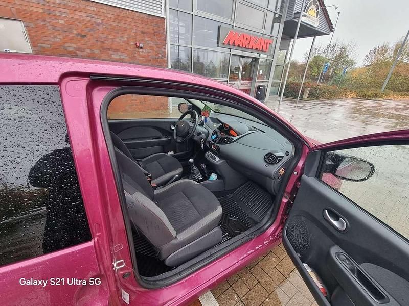 Gebraucht Renault Twingo Expression 75 PS (55 kW) 2012 Kleinwagen