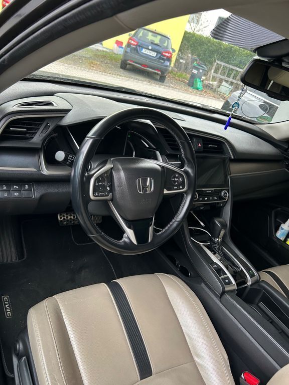 Schwarz Gebraucht 2017 Honda Civic Executive Limousine | 15.800 € (Guter Preis) - Bild 1/4