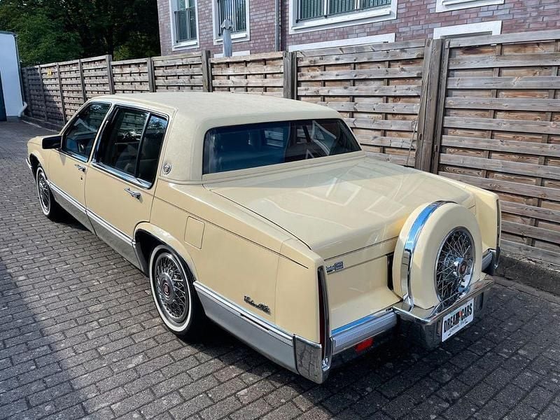 Gelb Gebraucht 1989 Cadillac Deville Limousine | 14.900 € - Bild 1/4