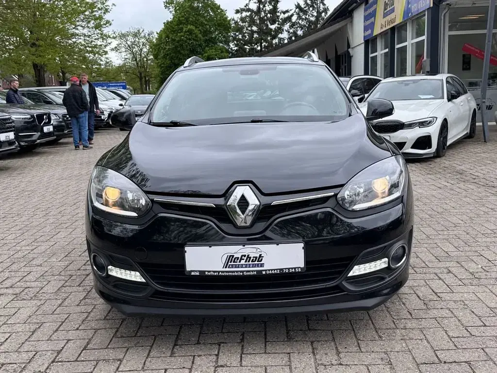 Gebraucht Renault Mégane LIMITED 110 PS (80 kW) 2014 Schwarz Limousine