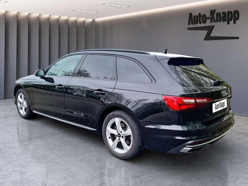 Używany Audi A4 Advanced 204 KM (150 kW) 2022 Czarny Kombi