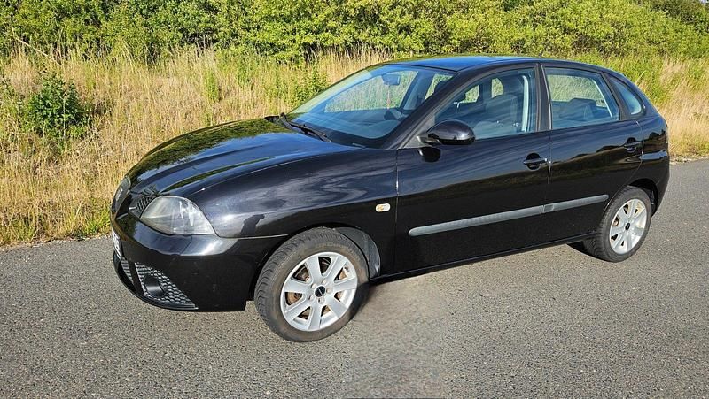 Schwarz Gebraucht 2009 Seat Ibiza Limousine | 5.500 € (Fairer Preis) - Bild 1/4