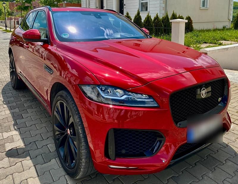 Gebraucht Jaguar F-Pace 300 PS (220 kW) 2016 Rot SUV