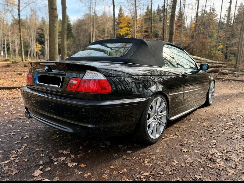 Gebraucht BMW 325 Cabriolet M Sport 192 PS (141 kW) 2006 Schwarz Cabrio