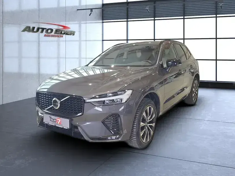 Gebraucht Volvo XC60 Plus 250 PS (183 kW) 2025 Grau SUV