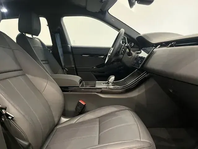 Gebraucht Land Rover Range Rover evoque Black Edition 204 PS (150 kW) 2026 Carpathian grey SUV