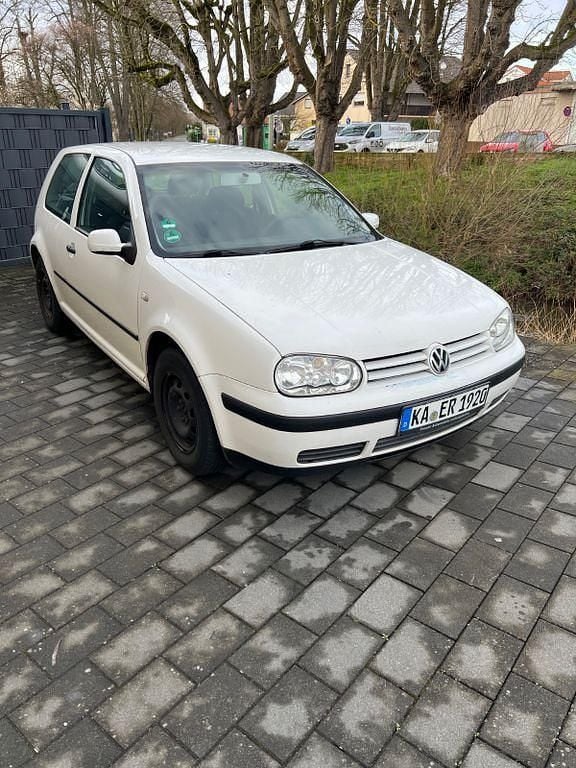 Gebraucht VW Golf IV Basis 75 PS (55 kW) 2002 Weiß Limousine