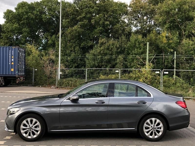 Gebraucht Mercedes C200 184 PS (135 kW) 2018 Silber Limousine