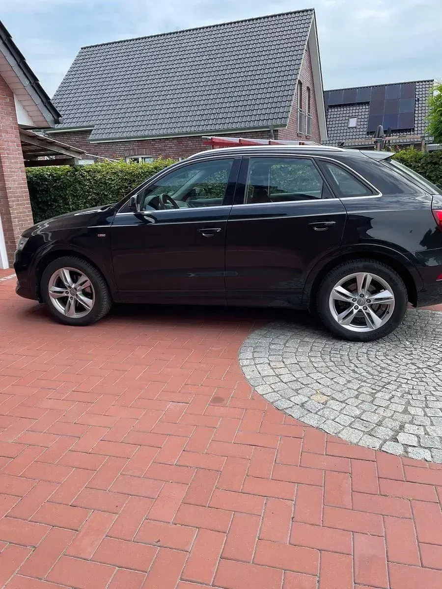 Gebraucht Audi Q3 Design 150 PS (110 kW) 2017 Schwarz SUV