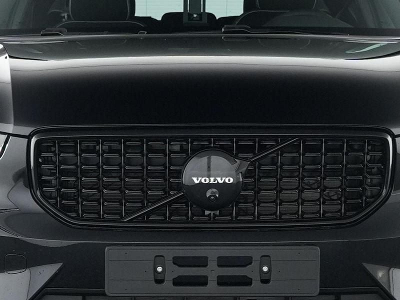 Gebraucht Volvo XC40 Plus 197 PS (144 kW) 2025 Schwarz SUV
