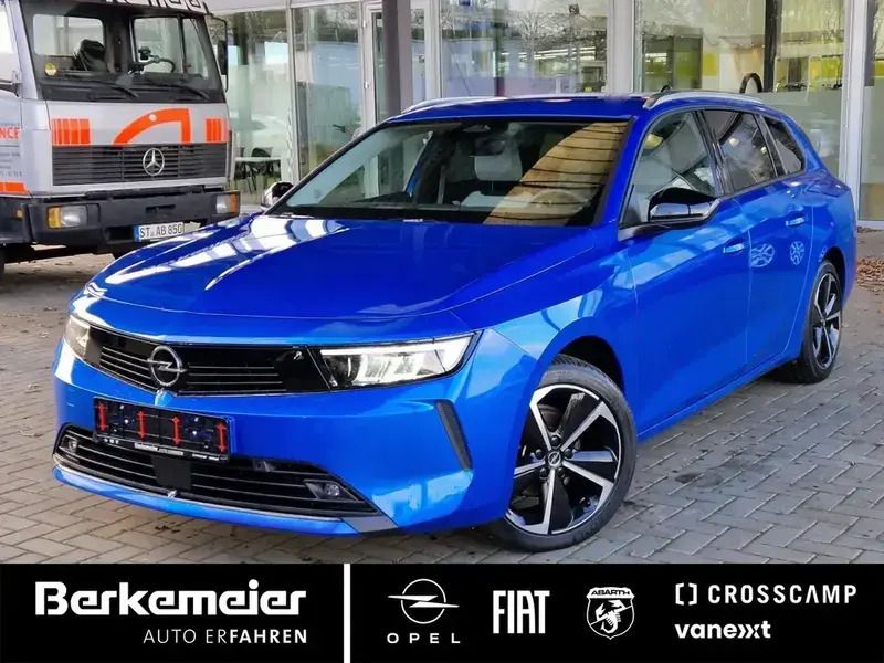 Blau (metallic) Gebraucht 2023 Opel Astra Elegance Kombi | 20.980 € (Fairer Preis) - Bild 1/4