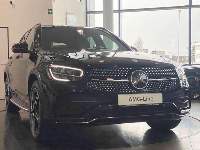 Gebraucht Mercedes GLC220 AMG line 194 PS (142 kW) 2022 Schwarz SUV