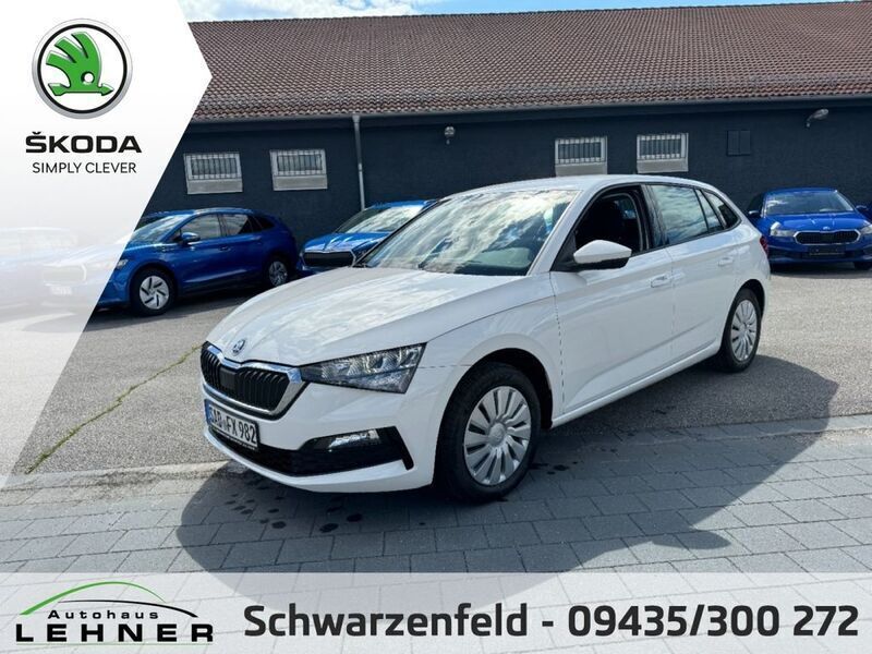 Candy weiss Gebraucht 2021 Skoda Scala Cool Plus Kleinwagen | 17.999 € (Fairer Preis) - Bild 1/4