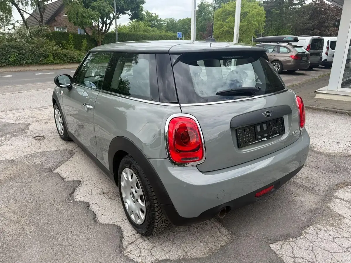 Brugt Mini ONE 75 HK (55 kW) 2018 Grå Hatchback