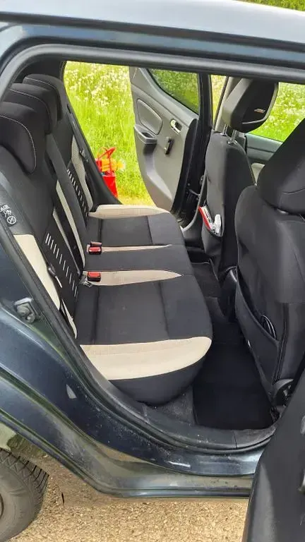 Gebraucht Nissan Micra Tekna 90 PS (66 kW) 2018 Grau Kleinwagen