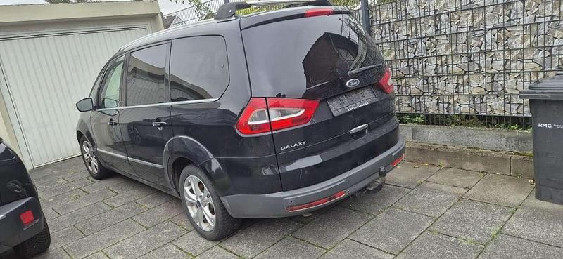 Gebraucht Ford Galaxy Titanium 140 PS (102 kW) 2010 Van / Kleinbus