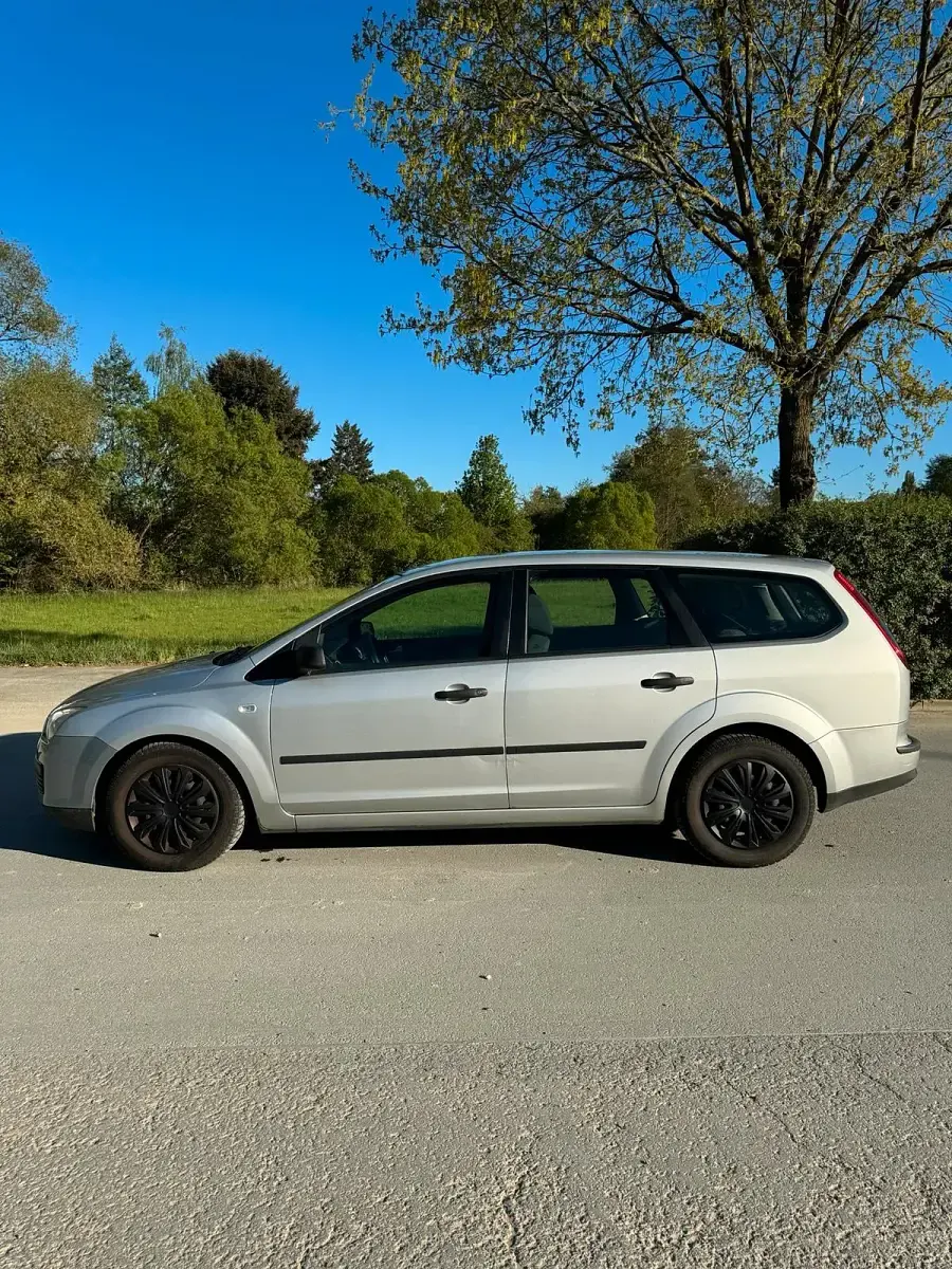 Gebraucht Ford Focus 116 PS (85 kW) 2006 Kombi