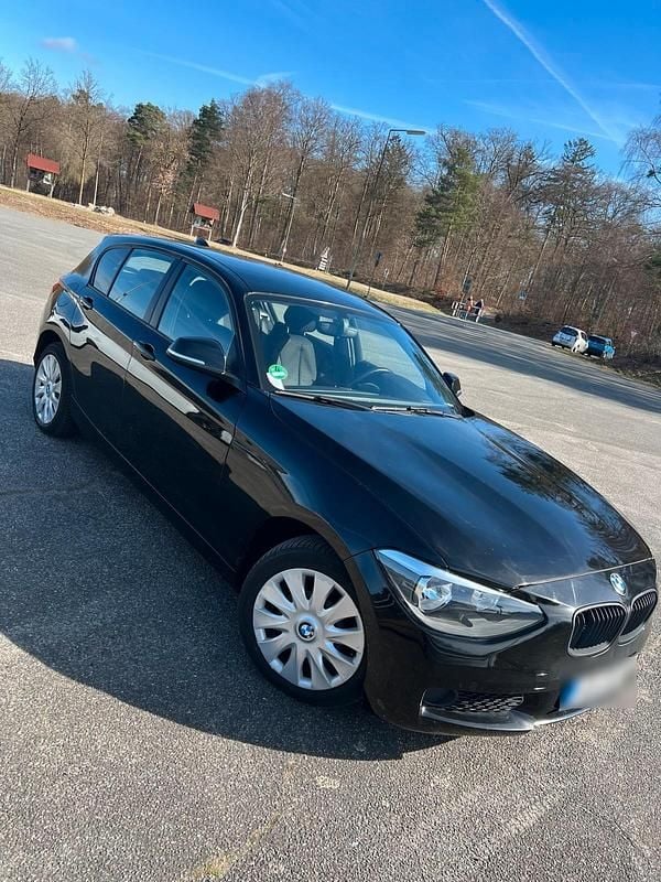 Gebraucht BMW 116 136 PS (100 kW) 2013 Schwarz Kleinwagen