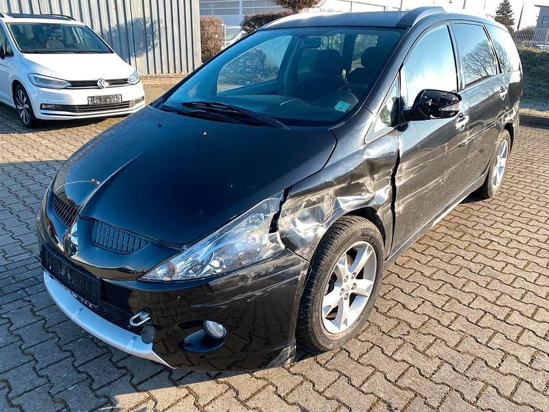 Schwarz Gebraucht 2008 Mitsubishi Grandis Invite Van / Kleinbus | 899 € - Bild 1/4
