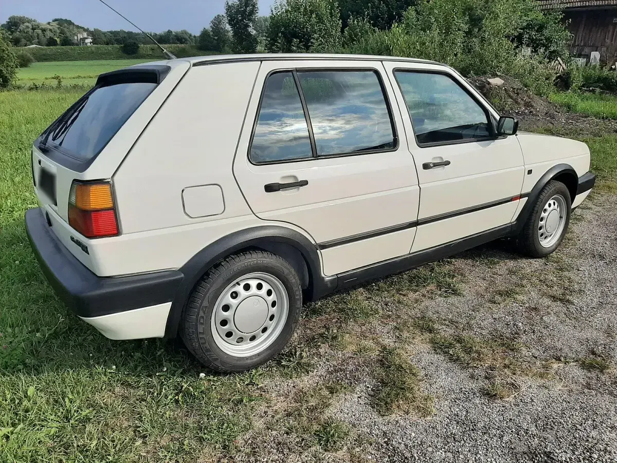 Gebraucht VW Golf II GTI 112 PS (82 kW) 1991 Weiß Kleinwagen