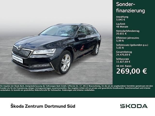 Gebraucht Skoda Superb 218 PS (160 kW) 2023 Blackmagic perleffekt Kombi