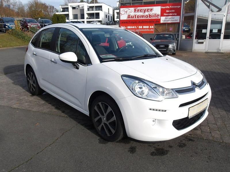 Usata Citroën C3 SELECTION 68 CV (50 kW) 2016 Bianco Berlina