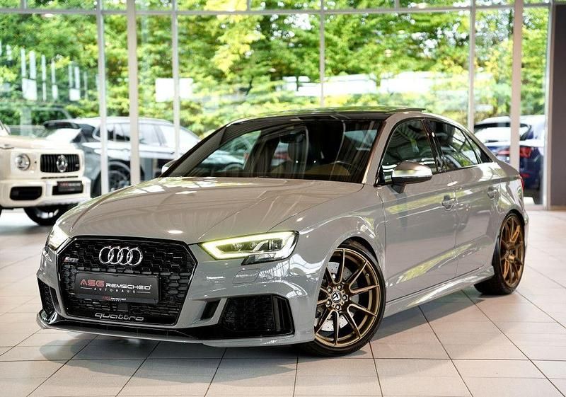 Nardograu Gebraucht 2019 Audi RS3 Sport Kleinwagen | 39.900 € (Etwas zu teuer) - Bild 1/4