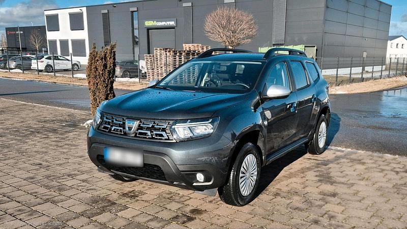 Gebraucht Dacia Duster 101 PS (74 kW) 2023 Grau SUV