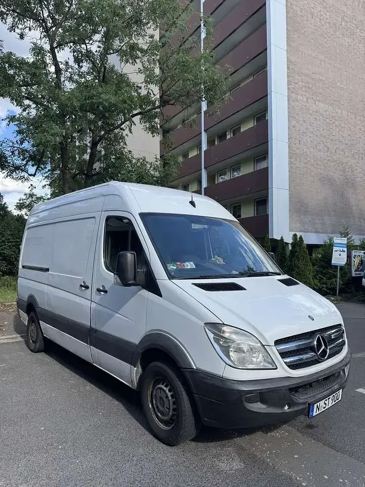 Gebraucht Mercedes Sprinter 163 PS (119 kW) 2010 Weiß Van