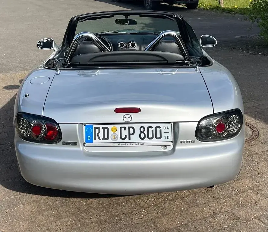 Gebraucht Mazda MX5 110 PS (80 kW) 1999 Silber Cabrio