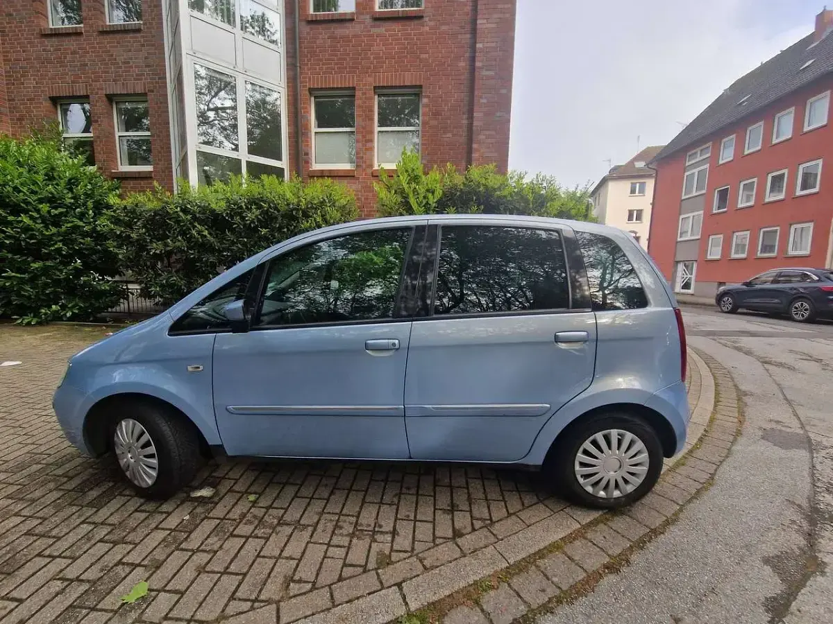 Gebraucht Fiat Idea 95 PS (69 kW) 2006 Blau Van / Kleinbus