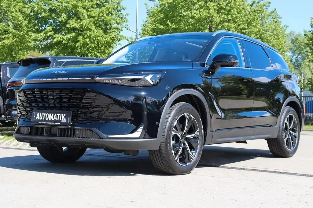 Neu Baic X75 177 PS (130 kW) 2026 Schwarz SUV