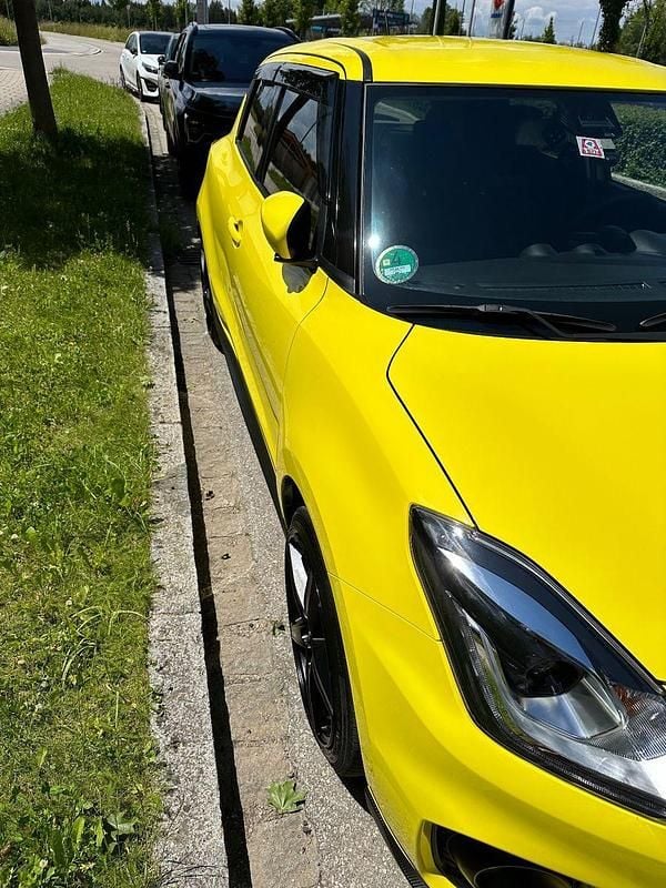 Gelb Gebraucht 2020 Suzuki Swift Sport Kleinwagen | 13.500 € (Guter Preis) - Bild 1/4