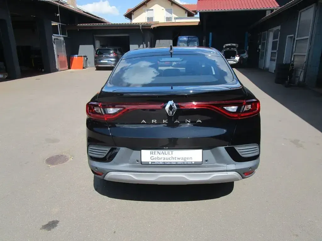Gebraucht Renault Arkana Equilibre 140 PS (102 kW) 2023 Schwarz SUV