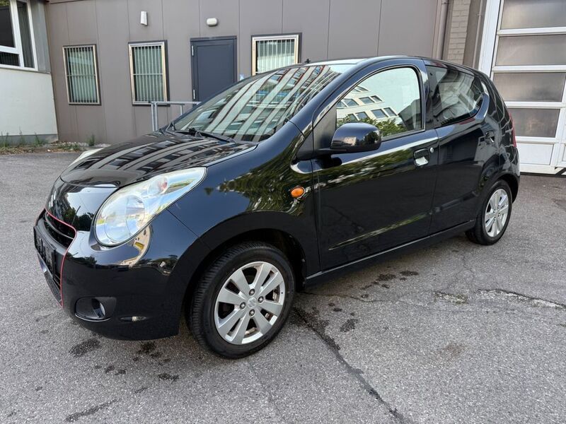 Schwarz Gebraucht 2011 Suzuki Alto Club Kleinwagen | 3.600 € (Fairer Preis) - Bild 1/4