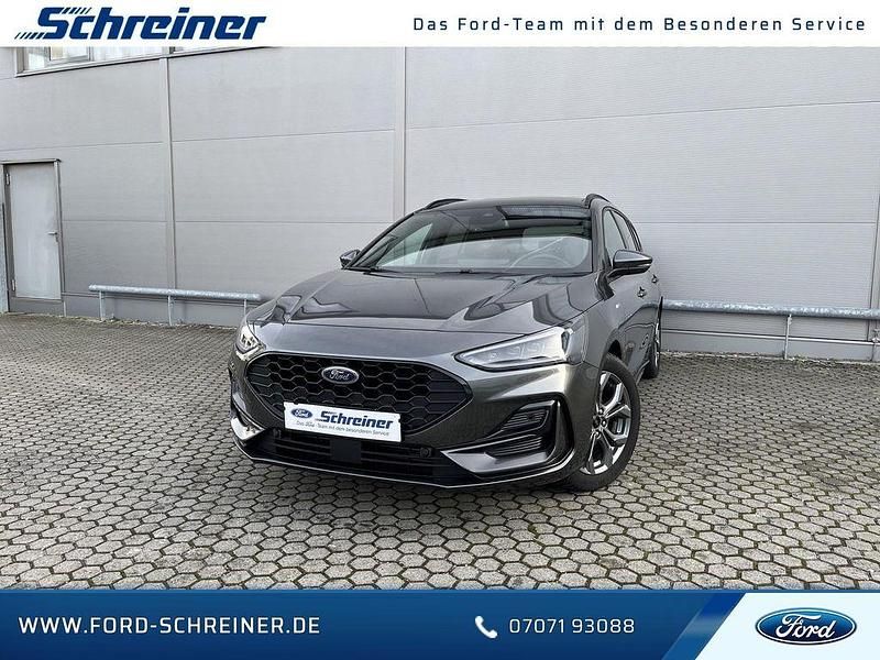 Grau Gebraucht 2024 Ford Focus ST-Line X Limousine | 24.990 € (Fairer Preis) - Bild 1/4