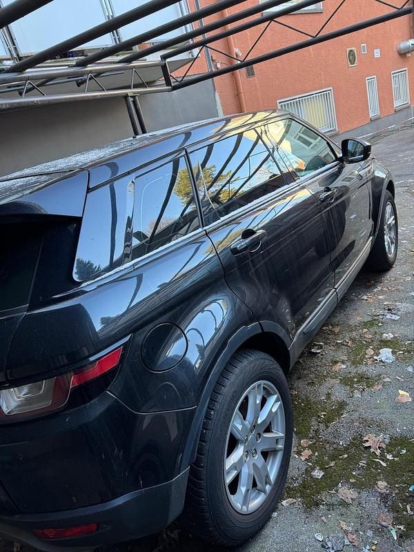 Gebraucht Land Rover Range Rover 150 PS (110 kW) 2016 Schwarz SUV