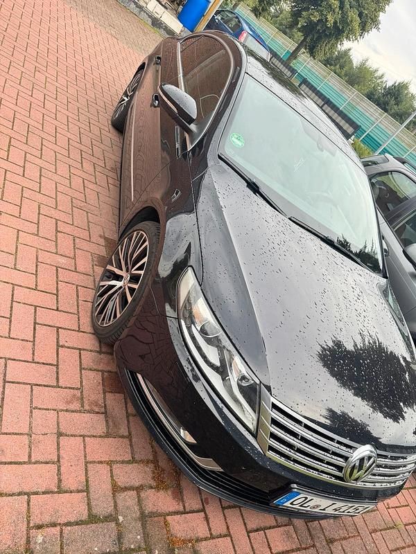Schwarz Gebraucht 2012 VW CC Limousine | 9.300 € (Superpreis) - Bild 1/4