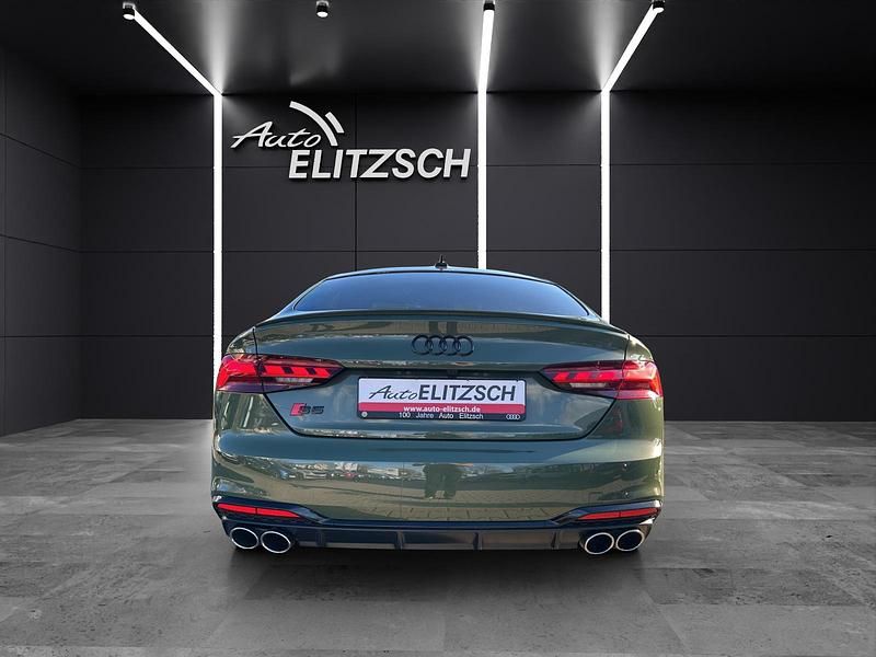 Gebraucht Audi S5 Ambiente 341 PS (250 kW) 2023 Distriktgrün metallic Coupé