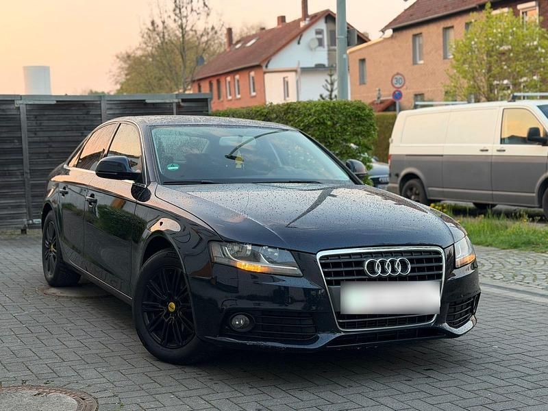 Gebraucht Audi A4 120 PS (88 kW) 2009 Limousine