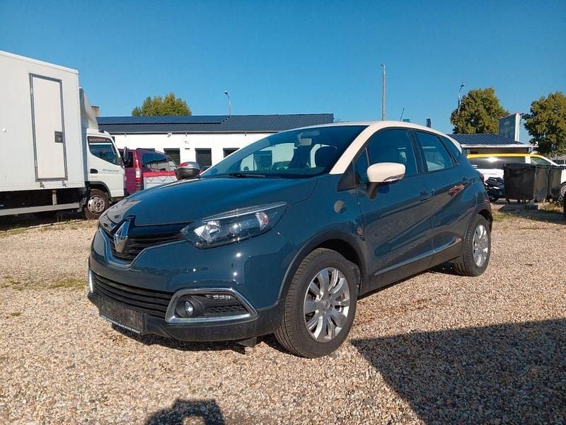 Blau Gebraucht 2013 Renault Captur Dynamique SUV | 5.900 € (Superpreis) - Bild 1/4