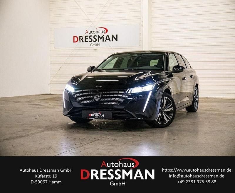 Lackierung schwarz perla nera/ Gebraucht 2023 Peugeot 308 Kombi | 21.520 € (Superpreis) - Bild 1/4
