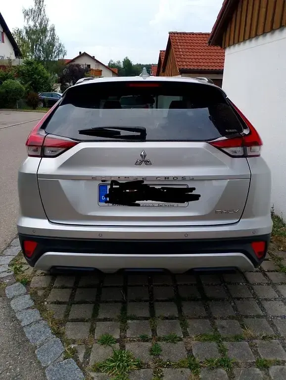 Gebraucht Mitsubishi Eclipse Cross Plus 188 PS (138 kW) 2022 Silber SUV