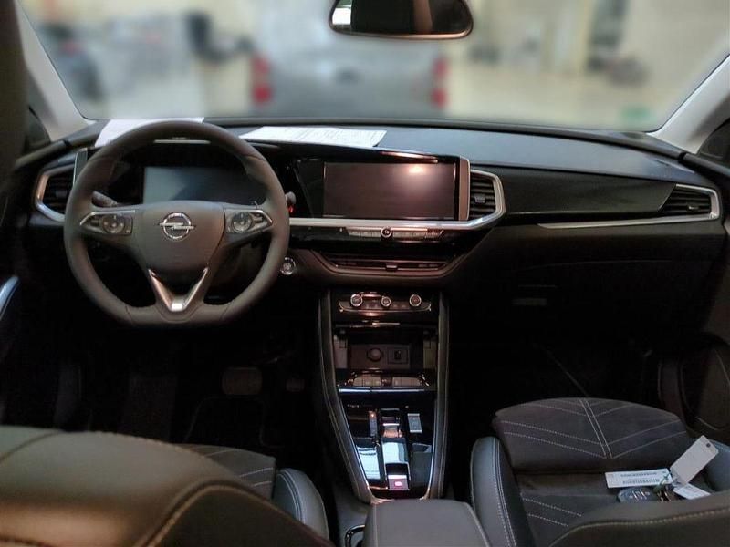 Gebraucht Opel Grandland X Ultimate 131 PS (96 kW) 2024 Lackierung schwarz perla nera/ SUV