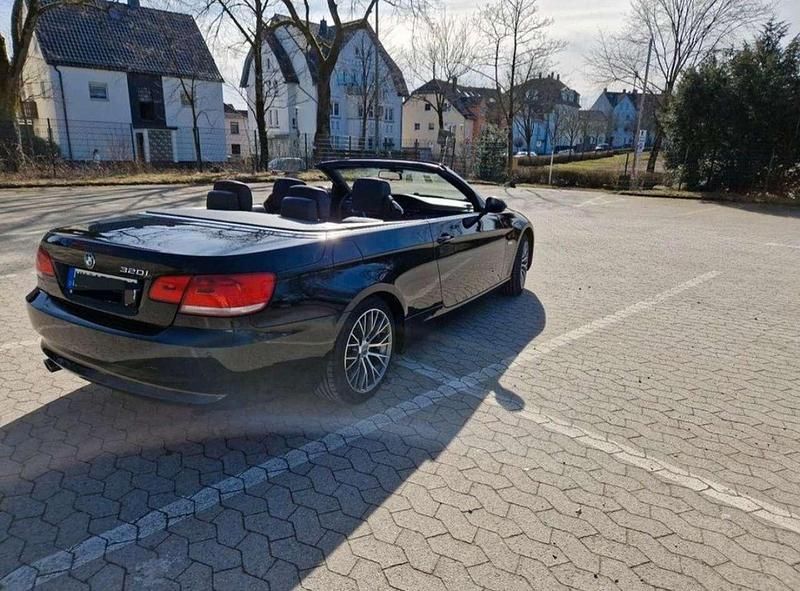 Schwarz Gebraucht 2008 BMW 320 Cabriolet Cabrio | 10.000 € (Guter Preis) - Bild 1/4