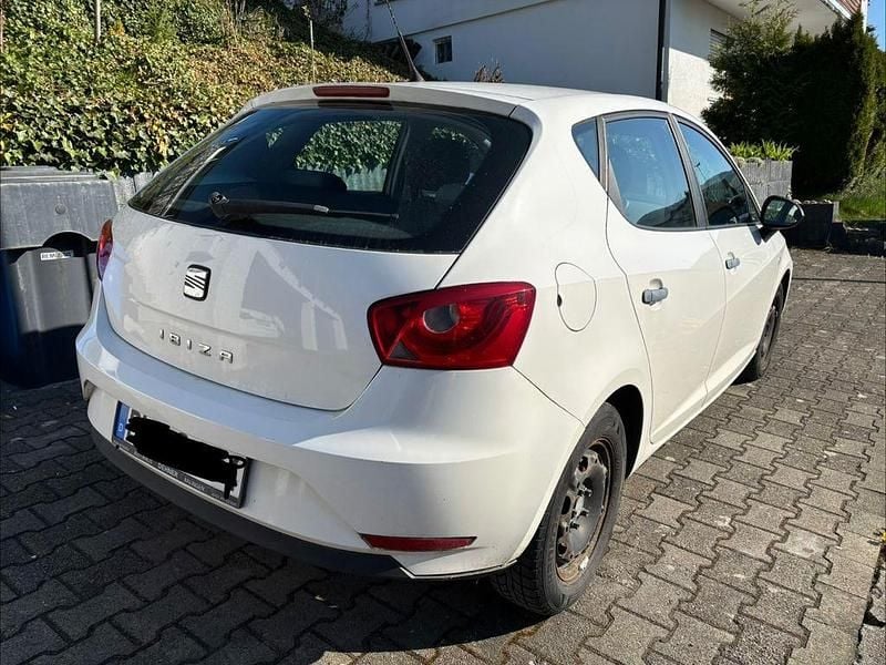 Second-hand Seat Ibiza Reference 86 CP (63 kW) 2012 Alb Berlinǎ