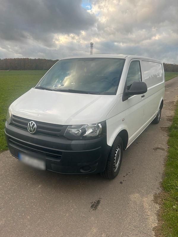 Weiß Gebraucht 2015 VW T5 Van | 10.200 € - Bild 1/4