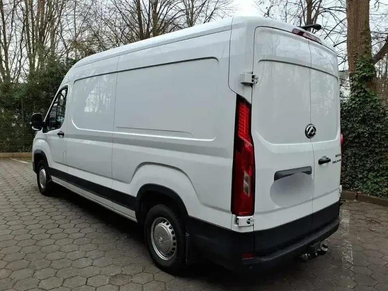 Gebraucht Maxus V90 148 PS (108 kW) 2024 Weiß Van