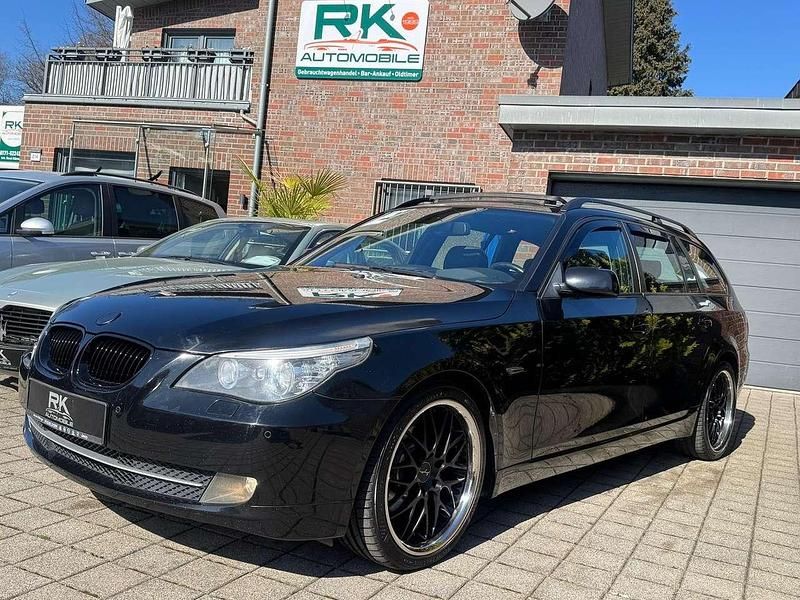 Gebraucht BMW 523 190 PS (139 kW) 2009 Schwarz ii Kombi